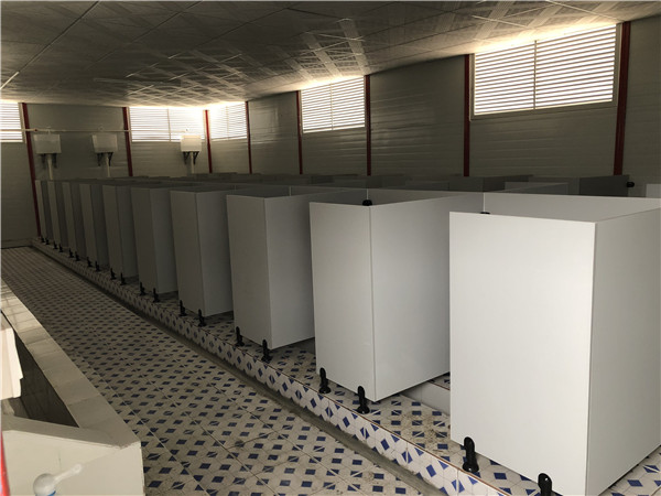 衛(wèi)生間隔斷展示 (1)